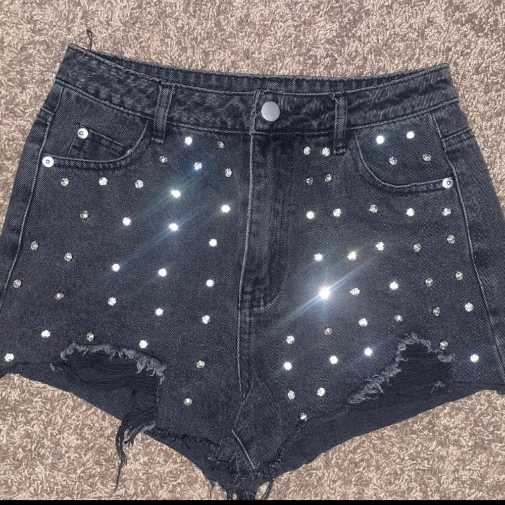 Lane 201 High Waisted Avril Rhinestone Shorts